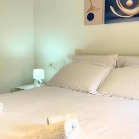 Apartment Vela House & Garden Center Olbia