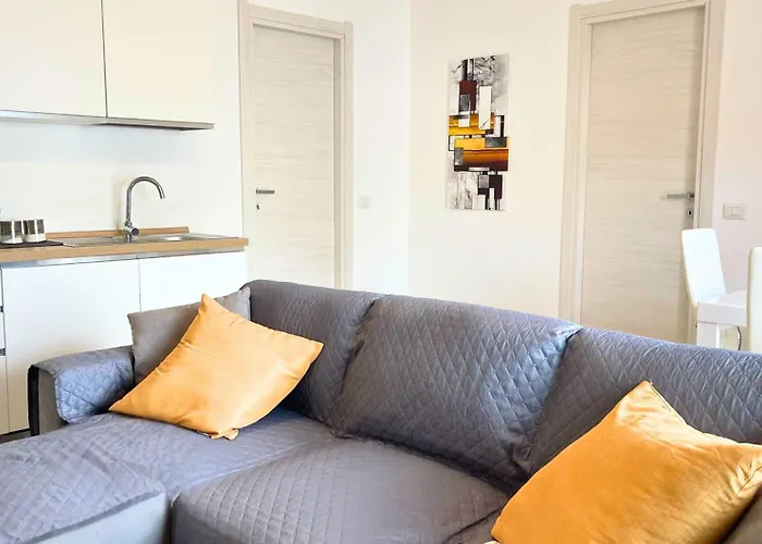 Vela House & Garden Center * Olbia