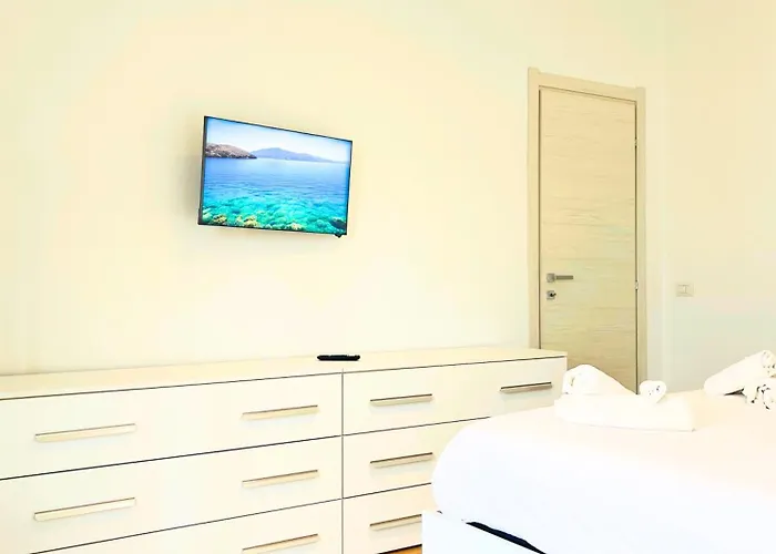 Vela House & Garden Center Daire