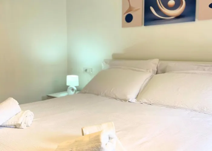 Daire Vela House & Garden Center Olbia